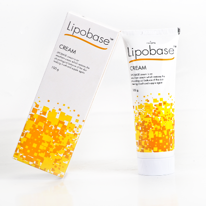Lipobase 100 gm Cream for dry and sensitive skin