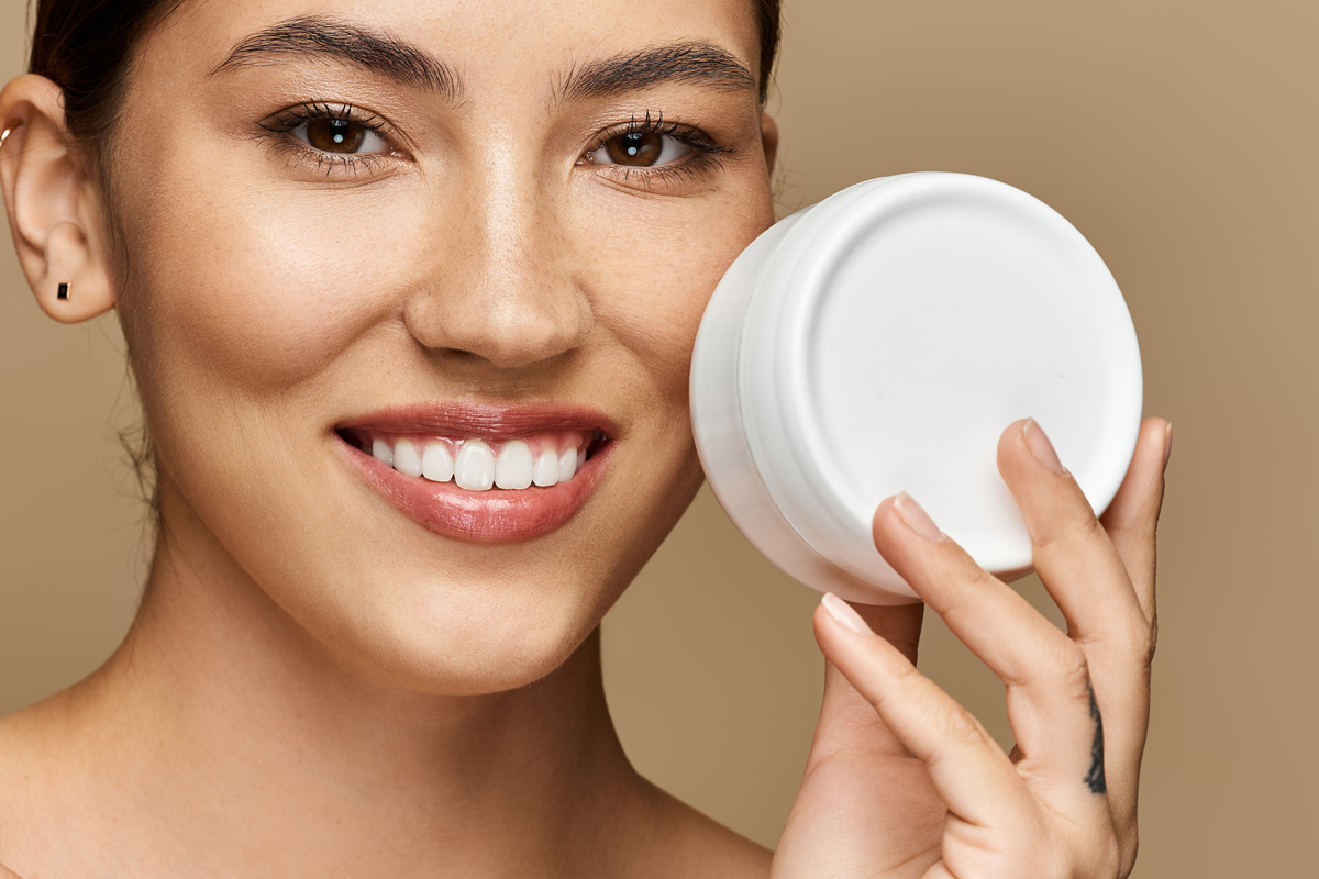 صورة لمشاركة المدونة Unlock Your Skin’s True Potential with Cosmo Life's Skin Care Products